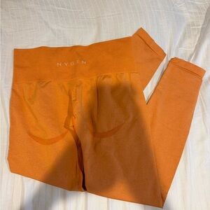 NVGTN Vibrant Orange Seamless Leggings